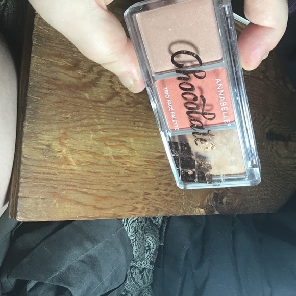 Anabelle chocolate trio face pallet, blush bronze - Picture 3 of 5